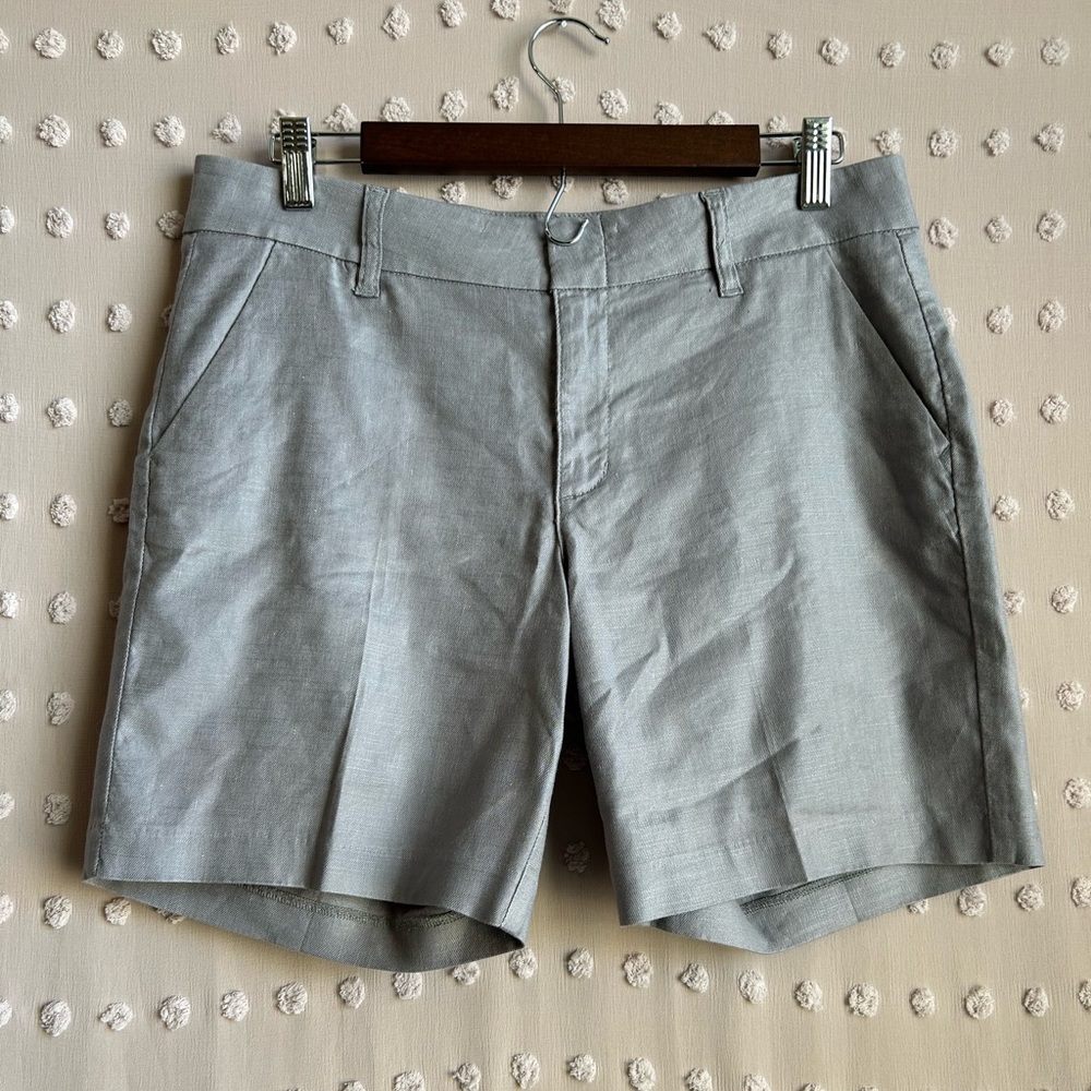 Level 99 Women’s Linen Blend Button Shorts Sz 27‎ Silver Grey